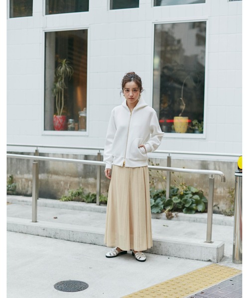 NANO universe（ナノユニバース）の「【追加生産】WEB限定 テックダンボールダブルジップパーカー（パーカー・レディース・ホワイト/ブラック/ライトベージュ/グレー・FREE）」の6枚目の写真