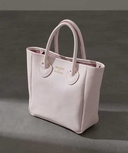 YOUNG&OLSEN The DRYGOODS STORE（ヤングアンドオルセン）の「【YOUNG&OLSEN】EMBOSSED LEATHER TOTE S YO2302-GD002（トートバッグ・レディース・オリーブ/ダークグレー/レッド/ベージュ/ブラック/ブラウン/グレー系その他2/ブラウン系その他3/ブルー系その他2/グレイッシュベージュ/グリーン/グレー系その他3/カーキ/ライトパープル/ピンク/グレー系その他4・FREE）」の15枚目の写真