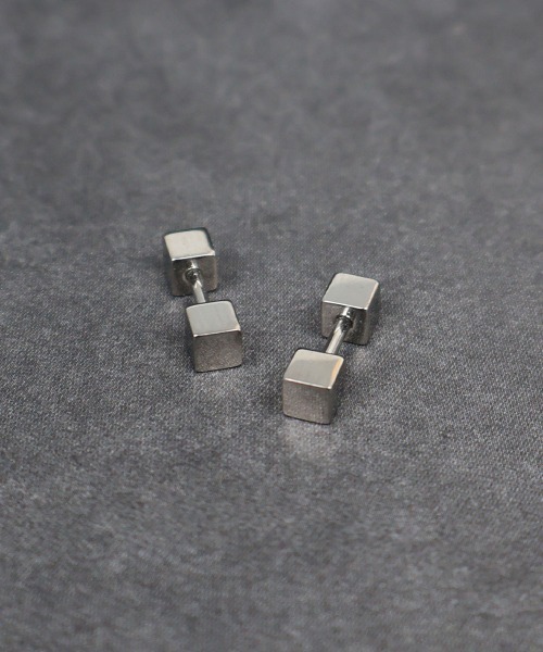 4INT.(フォイント)の「ユニークモチーフ ボディピアス. 16G / サージカルステンレス316L (金属アレルギー対応)(ピアス(両耳用)・メンズ・C/D/E/F/G/H/I/J/K/L/B/A・FREE)」の4枚目の写真