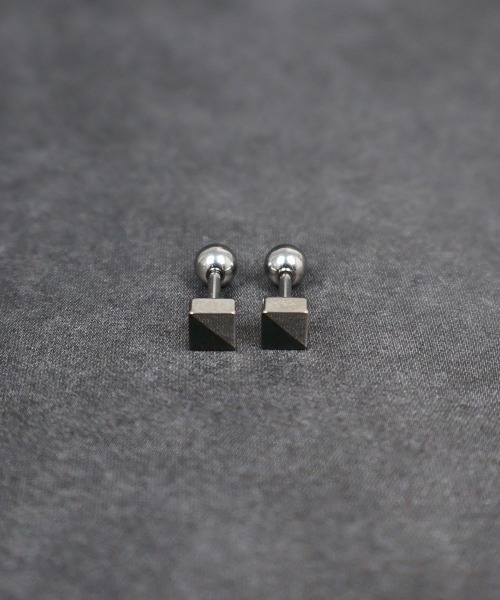 4INT.(フォイント)の「ユニークモチーフ ボディピアス. 16G / サージカルステンレス316L (金属アレルギー対応)(ピアス(両耳用)・メンズ・C/D/E/F/G/H/I/J/K/L/B/A・FREE)」の14枚目の写真