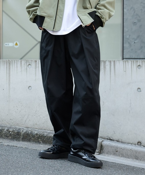 COLONY 2139(コロニートゥーワンスリーナイン)の「ストレッチバルーンパンツ(その他パンツ・メンズ・カーキ/グレイッシュベージュ/ブラック/ホワイト・LARGE/MEDIUM)」の5枚目の写真