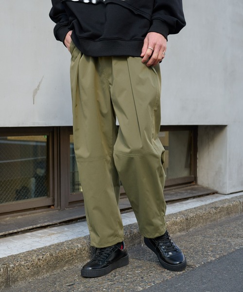 COLONY 2139(コロニートゥーワンスリーナイン)の「ストレッチバルーンパンツ(その他パンツ・メンズ・カーキ/グレイッシュベージュ/ブラック/ホワイト・LARGE/MEDIUM)」の16枚目の写真