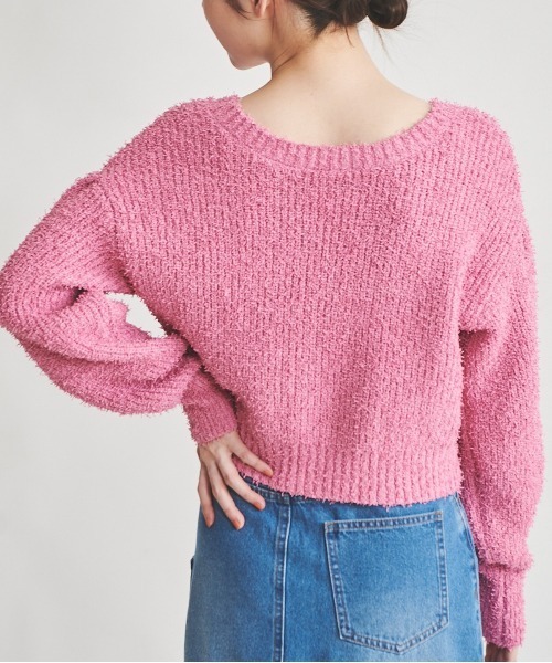 31 Sons de mode（トランテアン　ソン　ドゥ　モード）の「カールヤーンＶネックニット（ニット/セーター・レディース・ブラック×ホワイト/オフホワイト/ピンク/ブルー・36）」の16枚目の写真