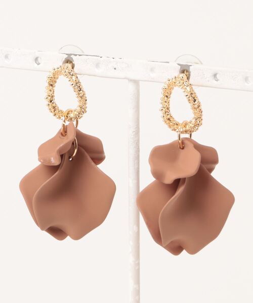 LA VORAGINE(ラ ヴォラジネ)の「レトロ花びらピアス(ピアス(両耳用)・レディース・ピンク/ブラック/ブルー/レッド/パープル/ブラウン・FREE)」の19枚目の写真