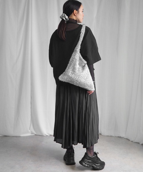 minia(ミニア)の「フレアソールダッドスニーカー(スニーカー・レディース・ホワイト/ブラック・LL/S/M/L)」の18枚目の写真