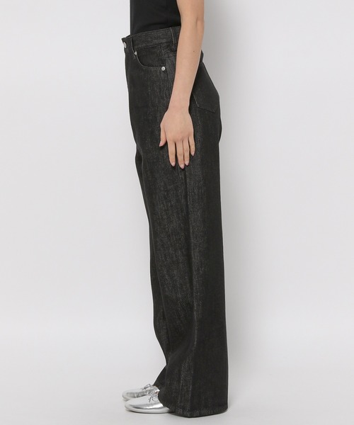 LOWRYS FARM（ローリーズファーム）の「バギーデニムパンツ（デニムパンツ・レディース・インディゴブルー/ブラック・マルチサイズ）」の6枚目の写真