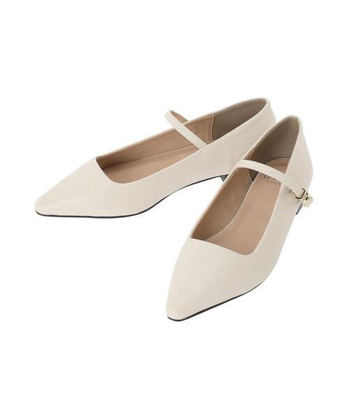 Te chichi TERRASSE（テチチテラス）の「ストラップポインテッドパンプス（パンプス・レディース・オフホワイト/ブラック/ブルー・M/L）」の6枚目の写真