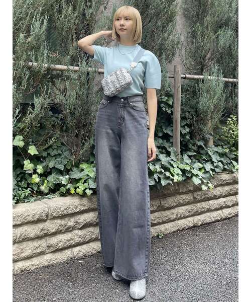 MURUA（ムルーア）の「キルティングカメラバッグ（ショルダーバッグ・レディース・ブラック/シルバー・FREE）」の8枚目の写真