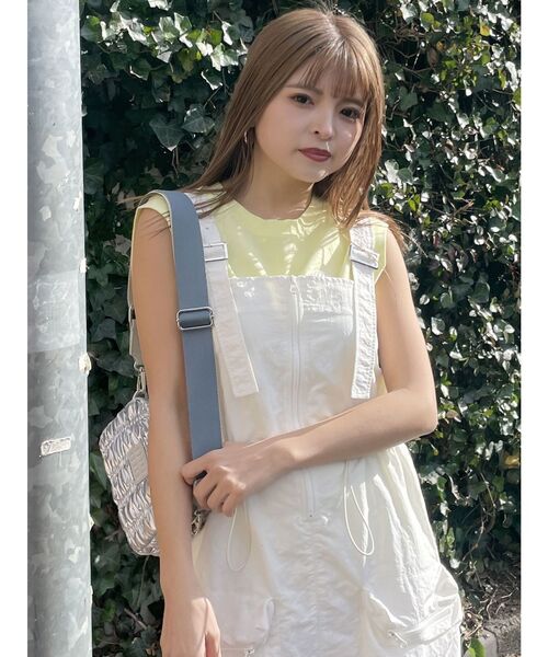 MURUA（ムルーア）の「キルティングカメラバッグ（ショルダーバッグ・レディース・ブラック/シルバー・FREE）」の14枚目の写真