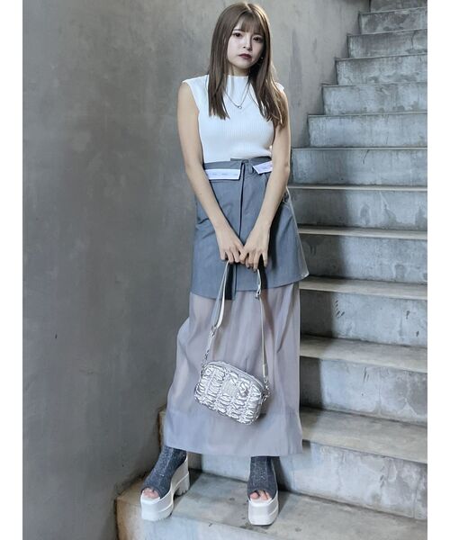 MURUA（ムルーア）の「キルティングカメラバッグ（ショルダーバッグ・レディース・ブラック/シルバー・FREE）」の19枚目の写真