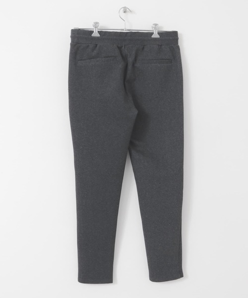 ITEMS URBANRESEARCH（アイテムズ アーバンリサーチ）の「ストレッチダンボール ジョガーパンツ（スウェットパンツ・メンズ・ブラック/グレー・MEDIUM/LARGE）」の20枚目の写真