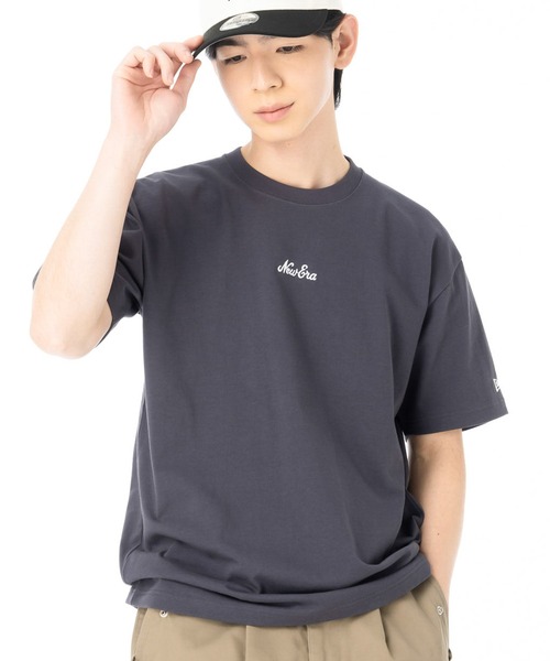 NEW ERA（ニューエラ）の「ニューエラ 半袖Tシャツ オーバーサイズ ONSPOTZ別注（Tシャツ/カットソー・メンズ・ホワイト/ブラック/ダークグレー/ベージュ・XXL/XL/L/M/S）」の3枚目の写真