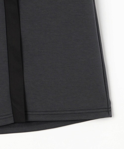 NICOLE white（ニコルホワイト）の「フロント配色ライン タイトスカート／ダンボールポンチ（スカート・レディース・チャコールグレー/グレー/オフホワイト・FREE）」の10枚目の写真