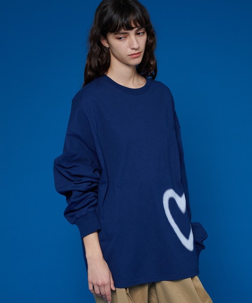 ONCILY（オンシェリー）の「HEART LONG SLEEVE T-SHIRT /  ハートロゴロンT（Tシャツ/カットソー・メンズ・ネイビー/ブラック/オフホワイト・SMALL/MEDIUM/LARGE）」の7枚目の写真