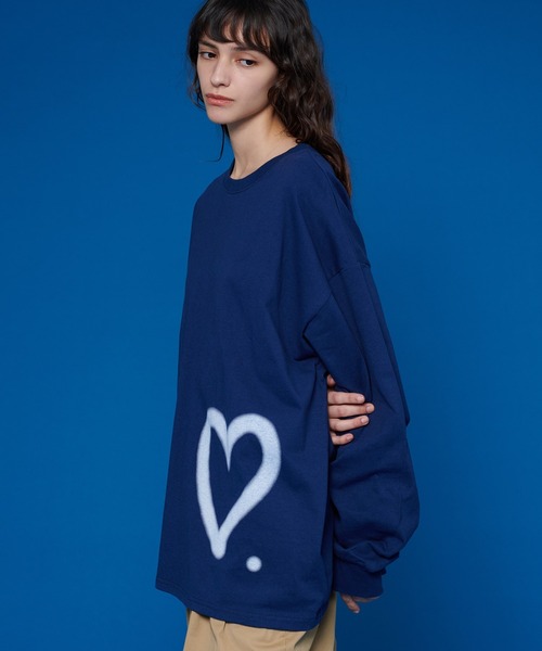 ONCILY（オンシェリー）の「HEART LONG SLEEVE T-SHIRT /  ハートロゴロンT（Tシャツ/カットソー・メンズ・ネイビー/ブラック/オフホワイト・SMALL/MEDIUM/LARGE）」の8枚目の写真