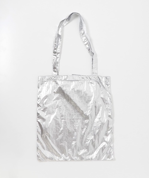 ITEMS URBANRESEARCH（アイテムズ アーバンリサーチ）の「メタリックトートバッグ（トートバッグ・レディース・ブラック/ゴールド/シルバー・-）」の19枚目の写真