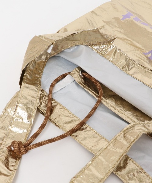 ITEMS URBANRESEARCH（アイテムズ アーバンリサーチ）の「メタリックトートバッグ（トートバッグ・レディース・ブラック/ゴールド/シルバー・-）」の13枚目の写真