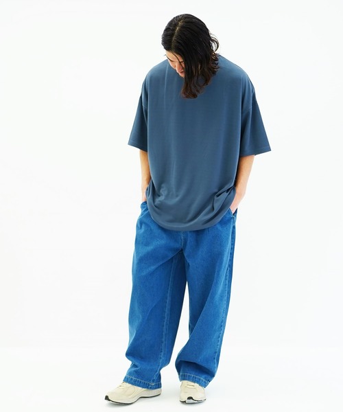 En serio TOKYO（エンソリオトーキョー）の「スムースビックTシャツ（Tシャツ/カットソー・メンズ・ワイン/ライトピンク/ブルーグレー/ブラック/チャコールグレー/グレー/ネイビー/ベージュ/キャメル/グリーン/ブラウン/ホワイト・FREE）」の17枚目の写真