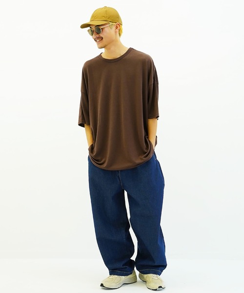 En serio TOKYO（エンソリオトーキョー）の「スムースビックTシャツ（Tシャツ/カットソー・メンズ・ワイン/ライトピンク/ブルーグレー/ブラック/チャコールグレー/グレー/ネイビー/ベージュ/キャメル/グリーン/ブラウン/ホワイト・FREE）」の18枚目の写真