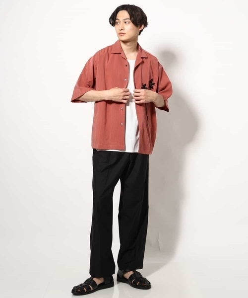 a.v.v(アーヴェヴェ)の「【接触冷感】フラワー刺繍オープンカラーシャツ 5分袖(シャツ/ブラウス・メンズ・ダークインディゴブルー/ピンク・48/46)」の10枚目の写真