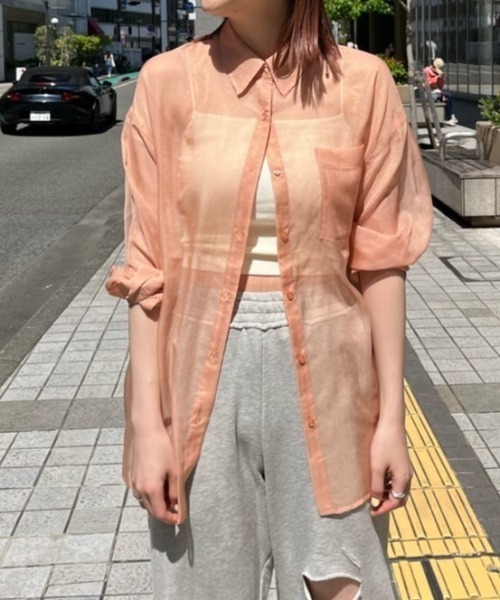 Kastane(カスタネ)の「シャイニーシアーシャツ(シャツ/ブラウス・レディース・ピンク/ブラック/グレー・FREE)」の1枚目の写真