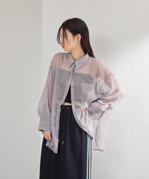 Kastane(カスタネ)の「シャイニーシアーシャツ(シャツ/ブラウス・レディース・ピンク/ブラック/グレー・FREE)」の4枚目の写真