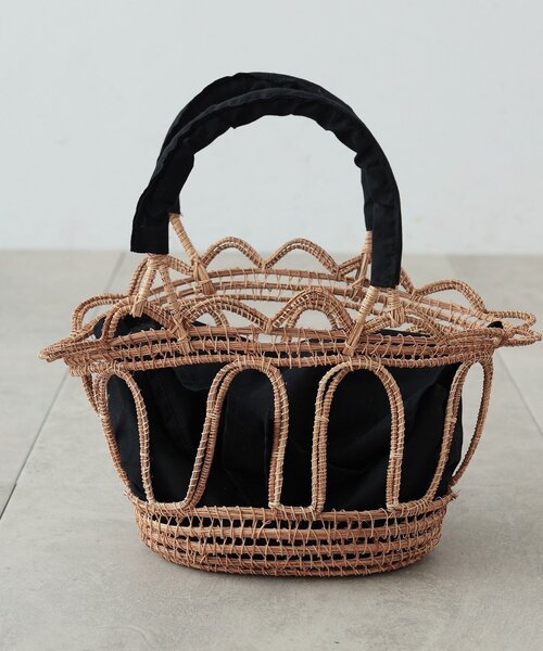 GALLEST（ギャレスト）の「◆【TARANGO】透かし編みかごBAG（トートバッグ・レディース・ブラック/アイボリー・00）」の3枚目の写真