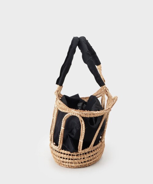 GALLEST（ギャレスト）の「◆【TARANGO】透かし編みかごBAG（トートバッグ・レディース・ブラック/アイボリー・00）」の5枚目の写真