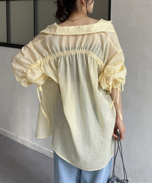Thevon(ゼボン)の「バックドロストストライプシアーシャツ(シャツ/ブラウス・レディース・サーモンピンク/アイボリー/イエロー/ブルー・FREE)」の13枚目の写真