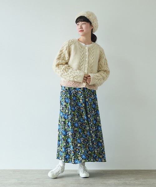 bulle de savon（ビュルデサボン）の「ネパールハンドニット アラン編 クルーネック ブルゾン（ニット/セーター・レディース・ホワイト/ブラック・FREE）」の6枚目の写真