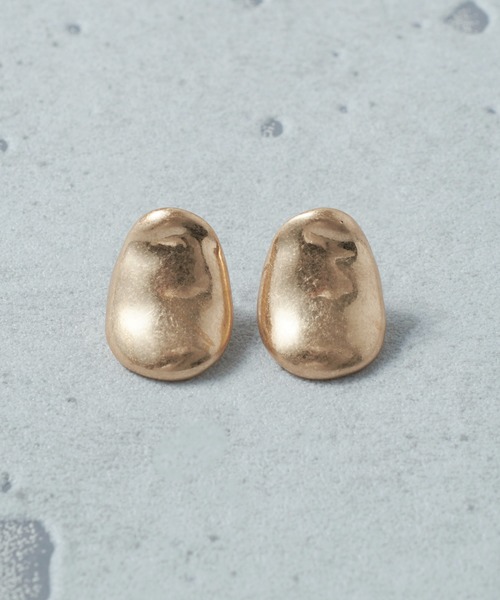 GOLDY(ゴールディ)の「ニュアンス プレート ピアス(ピアス(両耳用)・レディース・ゴールド/ゴールド系その他/シルバー系その他/シルバー・FREE)」の6枚目の写真