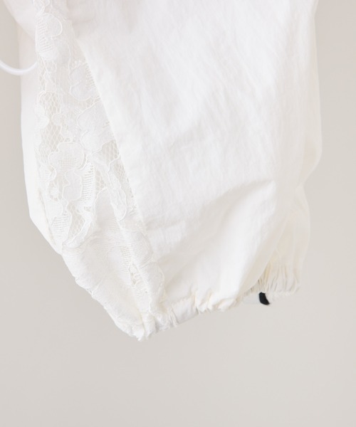 one after another NICE CLAUP（ワンアフターアナザーナイスクラップ）の「ライン入りショートブルゾン（ナイロンジャケット・レディース・チャコールグレー/ホワイト/アイボリー・FREE）」の6枚目の写真