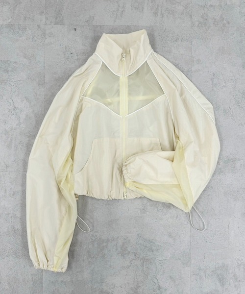 one after another NICE CLAUP（ワンアフターアナザーナイスクラップ）の「ライン入りショートブルゾン（ナイロンジャケット・レディース・チャコールグレー/ホワイト/アイボリー・FREE）」の17枚目の写真