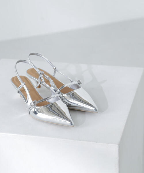 NATURAL BEAUTY BASIC（ナチュラルビューティーベーシック）の「◇バックスリングメリージェーンパンプス（パンプス・レディース・シルバー・MEDIUM/LARGE）」の7枚目の写真