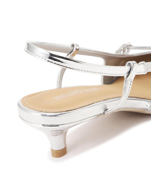 NATURAL BEAUTY BASIC（ナチュラルビューティーベーシック）の「◇バックスリングメリージェーンパンプス（パンプス・レディース・シルバー・MEDIUM/LARGE）」の2枚目の写真