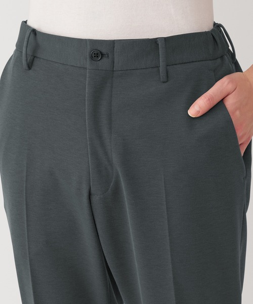 無印良品（ムジルシリョウヒン）の「紳士　ストレッチジャージーノータックパンツ【セットアップ】（その他パンツ・メンズ・ブラック/ダークグレー/ネイビー・S/M/L/XL）」の14枚目の写真