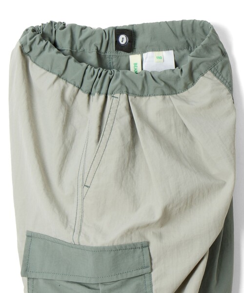 BEAMS mini(ビームスミニ)の「ナイロン カラーブロック カーゴパンツ 2024FW(90~150cm)(カーゴパンツ・キッズ・ミント/ピンク・90/100/110/120/130/140/150)」の20枚目の写真