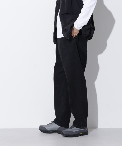 Apo(s)ture(アポスチャー)の「JOHAN-001/デニムテーパードパンツ(デニムパンツ・メンズ・ネイビー/ブラック・XS/S/M/L/XL)」の3枚目の写真