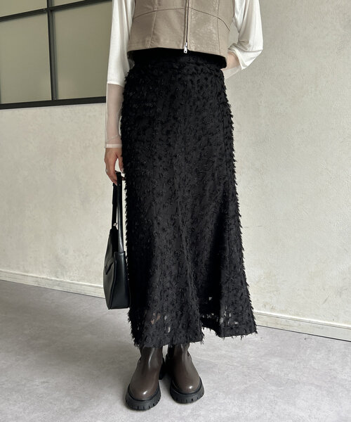 Thevon（ゼボン）の「フリンジシアーマーメイドスカート（スカート・レディース・ブラック/ホワイト系その他/ブラウン・FREE）」の2枚目の写真