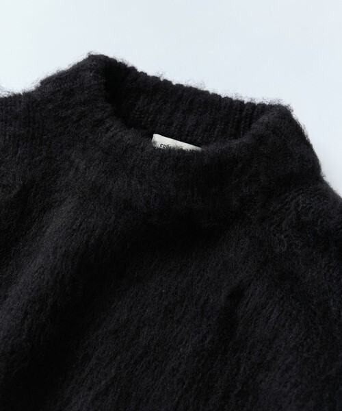 FREAK'S STORE（フリークスストア）の「限定展開 リラックスフィット クルーネック シャギーニット（ニット/セーター・メンズ・チャコールグレー/ブラック/ネイビー/ブラウン/レッド/オリーブ/サックスブルー・SMALL/MEDIUM/LARGE）」の11枚目の写真
