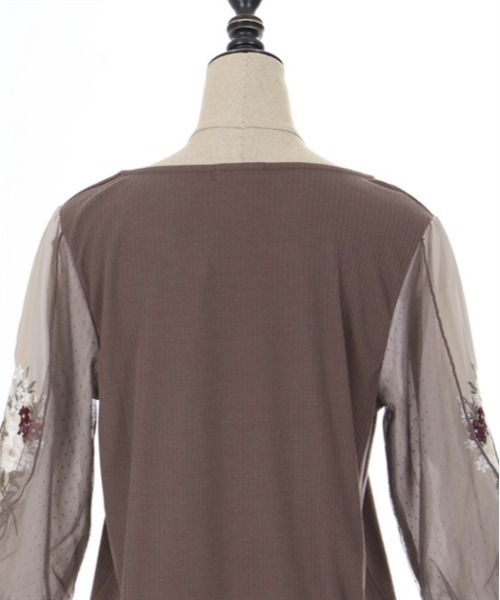 axes femme（アクシーズファム）の「フラワーブーケ刺繍プルオーバー（Tシャツ/カットソー・レディース・ブルー/キナリ/ブラウン・FREE）」の18枚目の写真