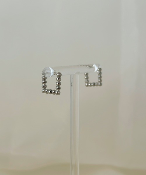 sowang(ソワン)の「シンプルドットスクエアミニピアス/ステンレス(ピアス(両耳用)・レディース・ゴールド/ピンク/シルバー・FREE)」の10枚目の写真
