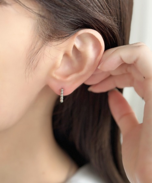 sowang(ソワン)の「シンプルドットスクエアミニピアス/ステンレス(ピアス(両耳用)・レディース・ゴールド/ピンク/シルバー・FREE)」の7枚目の写真