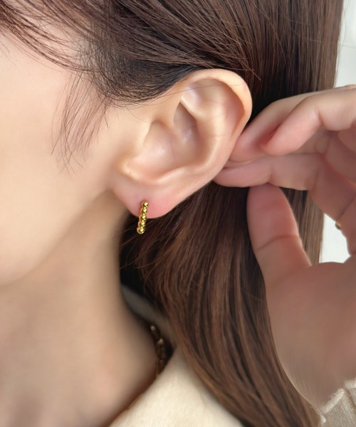 sowang(ソワン)の「シンプルドットスクエアミニピアス/ステンレス(ピアス(両耳用)・レディース・ゴールド/ピンク/シルバー・FREE)」の16枚目の写真