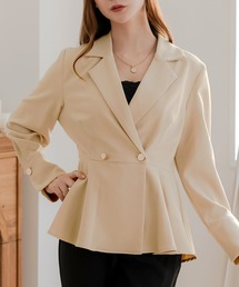 JULIA BOUTIQUE（ジュリアブティック）の「ダブルボタン ペプラムジャケットトップス（テーラードジャケット）」