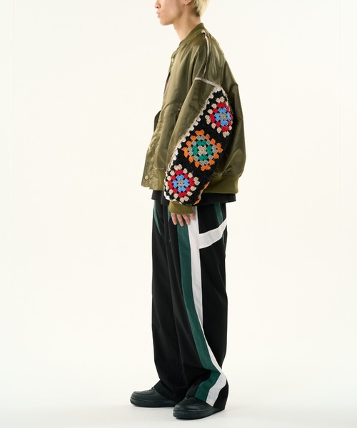 DISCOVERED（ディスカバード）の「DISCOVERED TRACK SUITS TRACK PANTS（その他パンツ・メンズ・ブラック/グレー・1/3）」の22枚目の写真