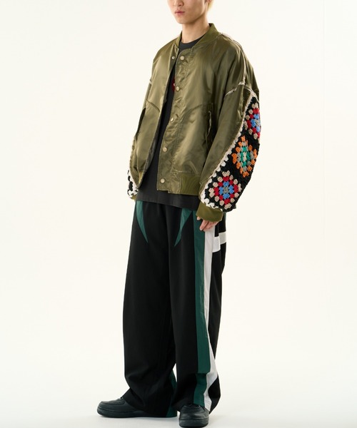 DISCOVERED（ディスカバード）の「DISCOVERED TRACK SUITS TRACK PANTS（その他パンツ・メンズ・ブラック/グレー・1/3）」の17枚目の写真