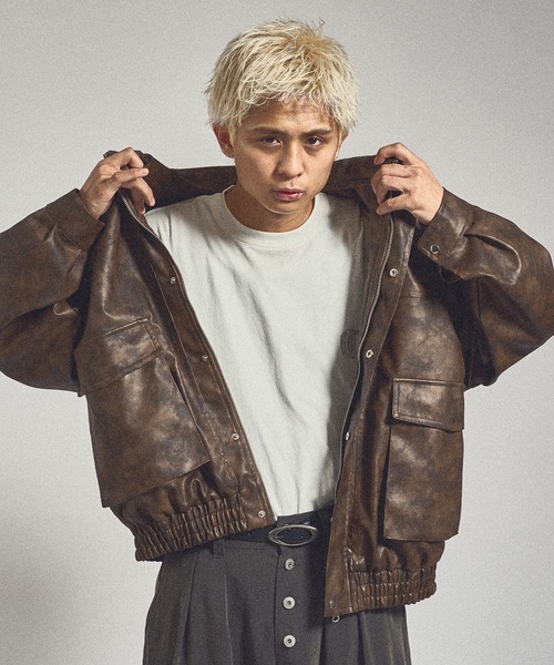 kutir(クティール)の「VINTAGE LIKE ARTIFICIAL GRAIN BLOUSON/ヴィンテージライク合成皮革ブルゾン(ブルゾン・メンズ・ブラウン/グレー/ブラック・MEDIUM/LARGE)」の10枚目の写真