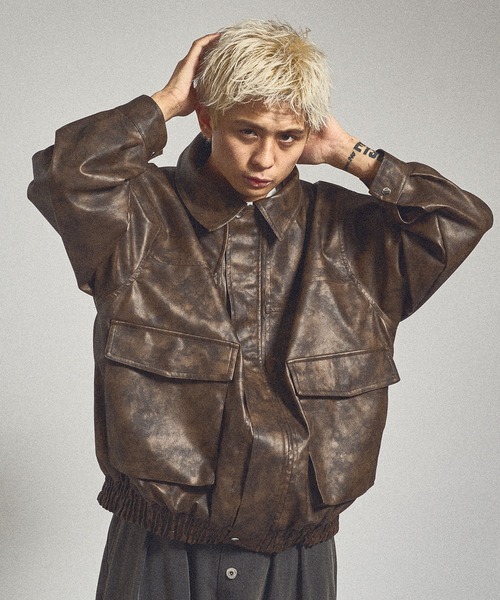 kutir(クティール)の「VINTAGE LIKE ARTIFICIAL GRAIN BLOUSON/ヴィンテージライク合成皮革ブルゾン(ブルゾン・メンズ・ブラウン/グレー/ブラック・MEDIUM/LARGE)」の13枚目の写真