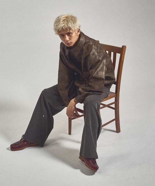 kutir(クティール)の「VINTAGE LIKE ARTIFICIAL GRAIN BLOUSON/ヴィンテージライク合成皮革ブルゾン(ブルゾン・メンズ・ブラウン/グレー/ブラック・MEDIUM/LARGE)」の22枚目の写真